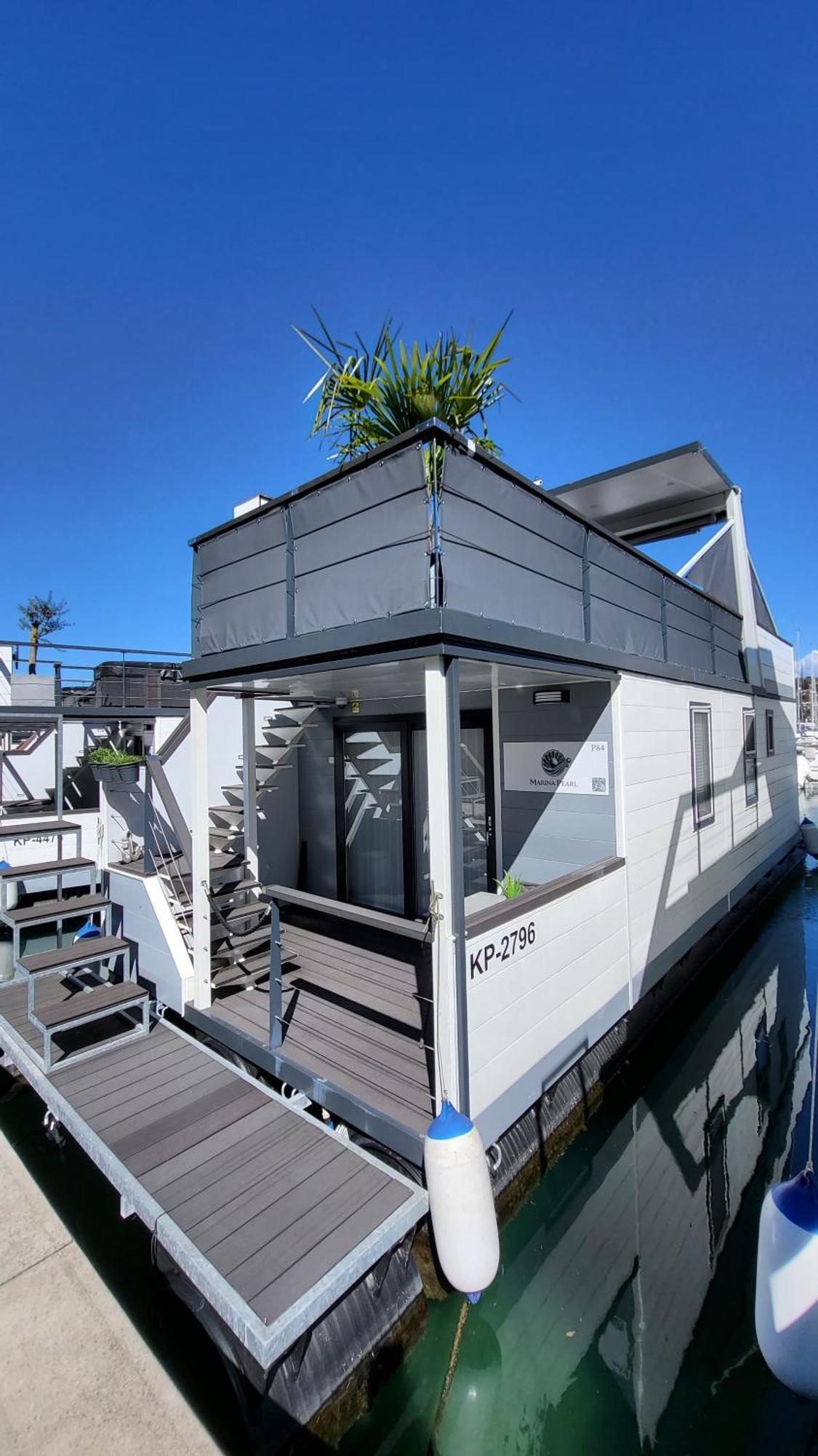 דירות בפורטורוז Floating House - Marina Pearl מראה חיצוני תמונה