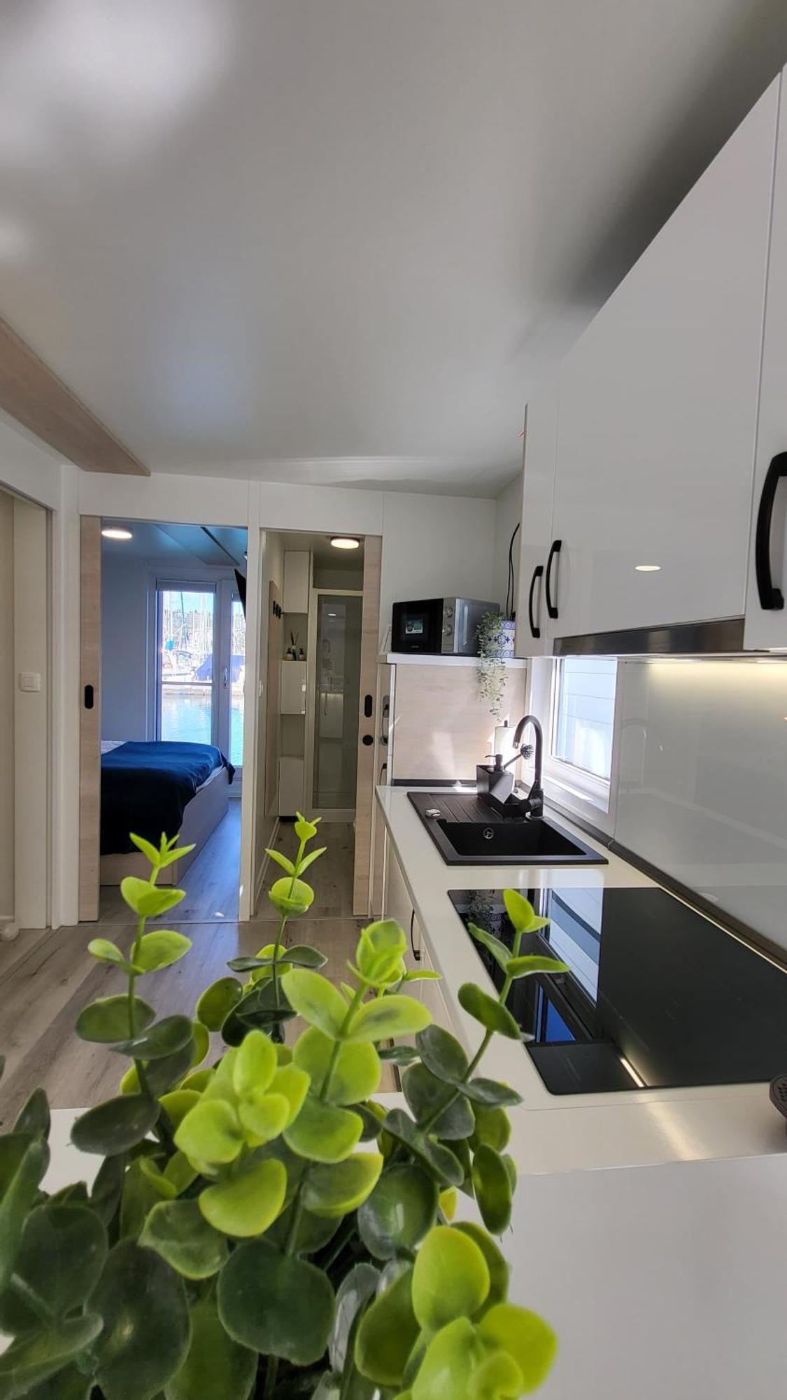 דירות בפורטורוז Floating House - Marina Pearl מראה חיצוני תמונה