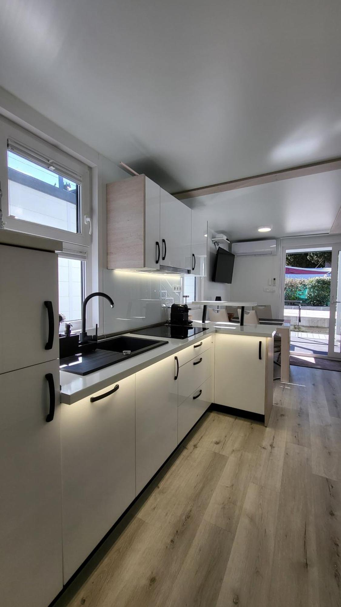 דירות בפורטורוז Floating House - Marina Pearl מראה חיצוני תמונה